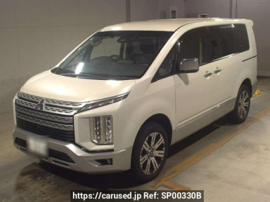 Mitsubishi Delica D5 CV1W