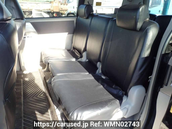 Used 2009 AT toyota noah ZRR70W Image[12]