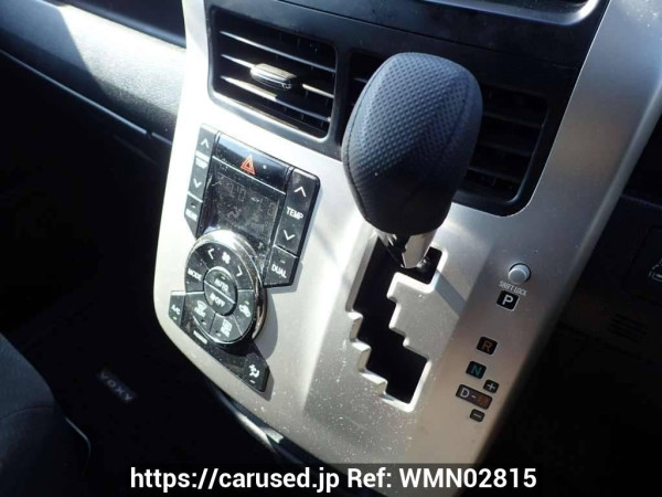Used 2010 AT toyota voxy ZRR70G Image[23]
