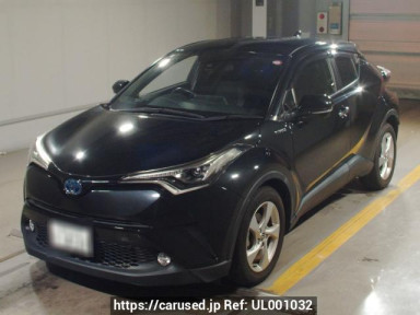 Toyota C-HR ZYX10