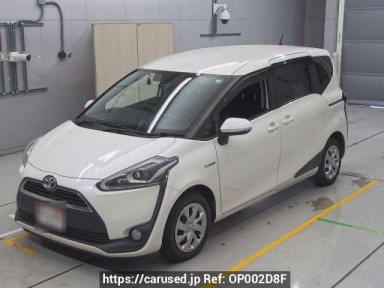 Toyota Sienta NHP170G