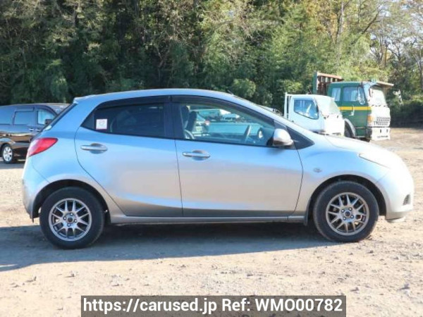 Used 2010 AT mazda demio DE3FS Image[7]