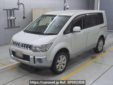 Mitsubishi Delica D5 CV5W