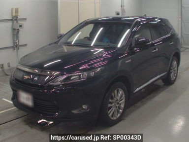 Toyota Harrier Hybrid AVU65W