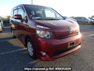 Toyota Noah ZRR70G