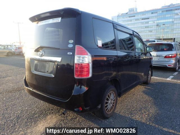 Used 2007 AT toyota noah ZRR75G Image[5]