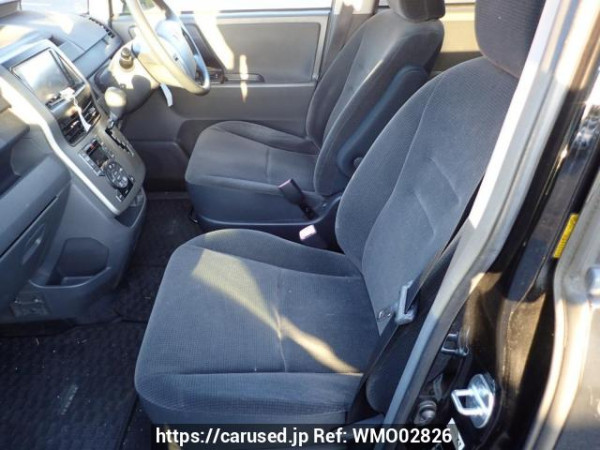 Used 2007 AT toyota noah ZRR75G Image[9]