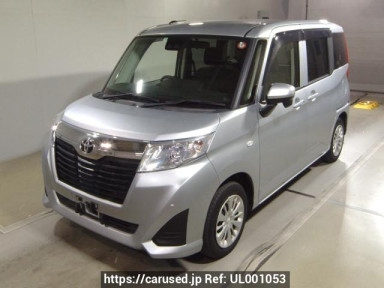 Toyota Roomy M910A