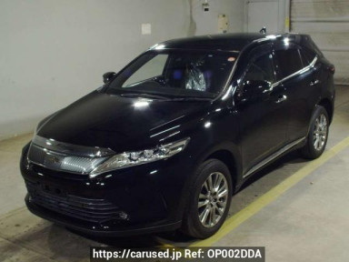 Toyota Harrier ZSU65W