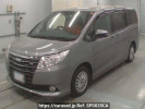 Toyota Noah ZWR80G