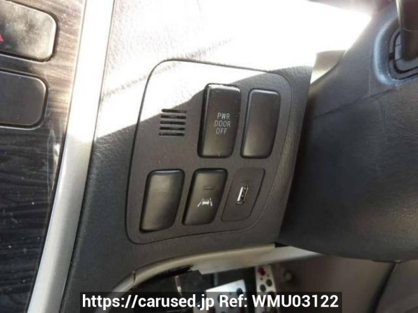 Used 2005 AT toyota alphard ANH10W Image[28]
