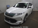 Toyota Harrier ZSU65W