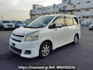 Toyota Noah ZRR70W