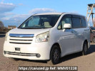 Toyota Noah ZRR70G