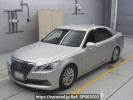 Toyota Crown Hybrid AWS210