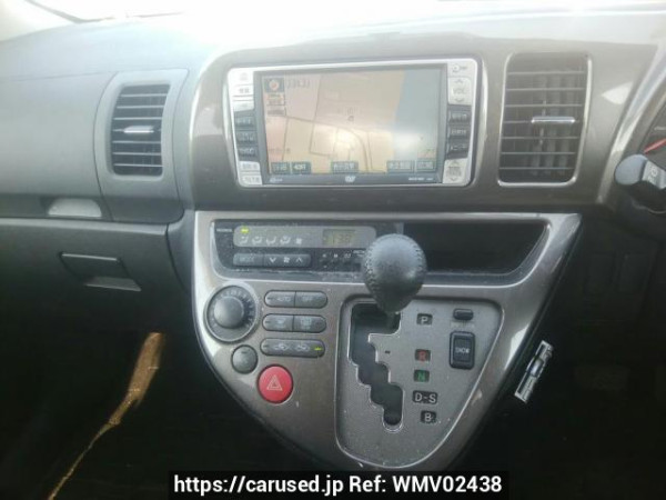 Used 2005 AT toyota wish ANE10G Image[20]