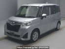 Toyota Roomy M900A