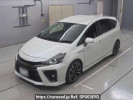 Toyota Prius alpha ZVW40W