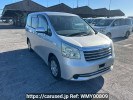 Toyota Noah ZRR70G