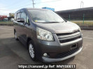 Toyota Noah ZRR75W