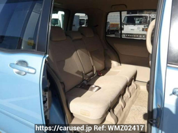 Used 2004 AT toyota raum NCZ20 Image[12]