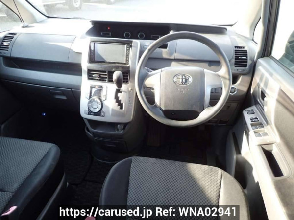 Used 2008 AT toyota noah ZRR75G Image[18]