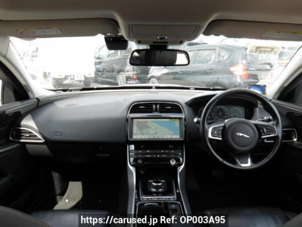 Used 2017 AT jaguar xe JA2NA Image[17]