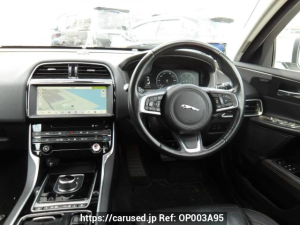 Used 2017 AT jaguar xe JA2NA Image[19]