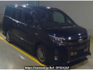 Toyota Noah ZWR80W