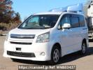 Toyota Noah ZRR75W