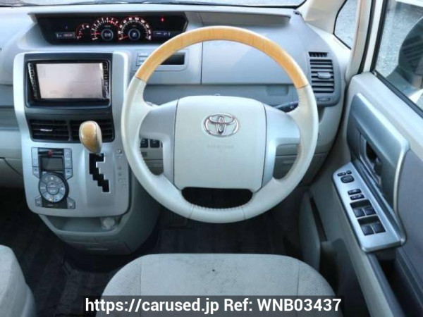 Used 2009 AT toyota noah ZRR75W Image[24]