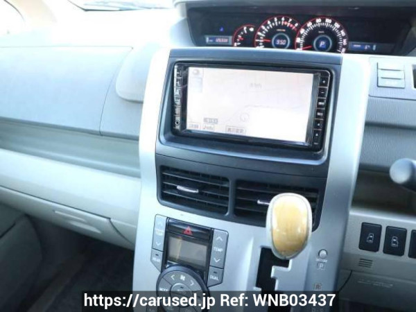 Used 2009 AT toyota noah ZRR75W Image[29]