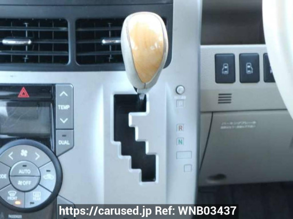 Used 2009 AT toyota noah ZRR75W Image[33]