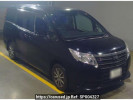 Toyota Noah ZRR80G