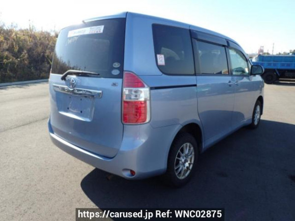 Used 2007 AT toyota noah ZRR75G Image[5]