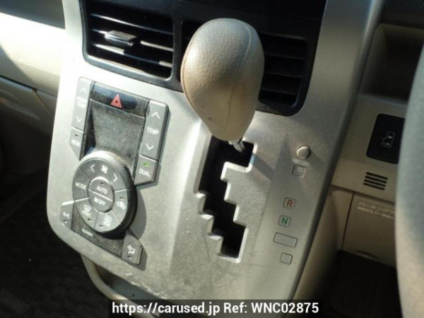 Used 2007 AT toyota noah ZRR75G Image[23]