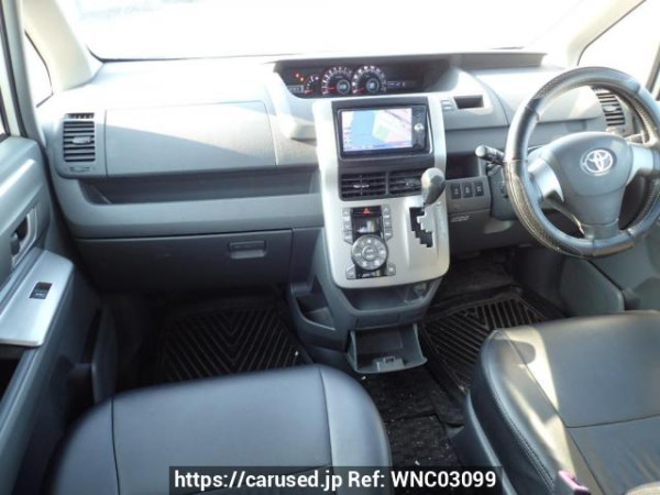 Used 2008 AT toyota noah ZRR75W Image[15]