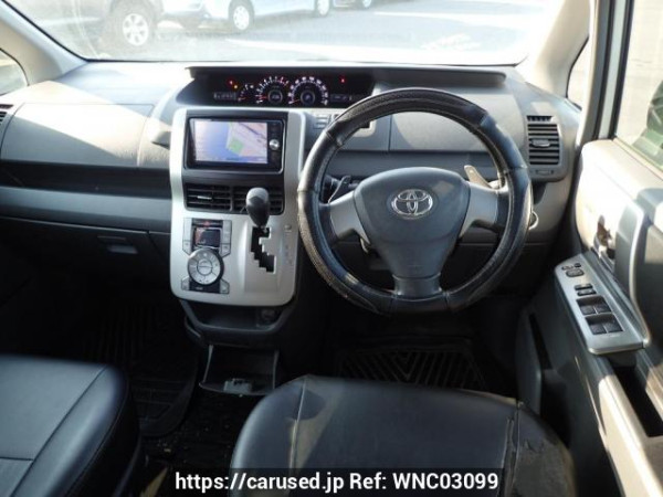 Used 2008 AT toyota noah ZRR75W Image[16]