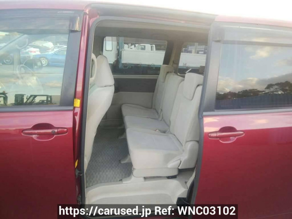 Used 2009 AT toyota noah ZRR75W Image[15]