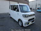 Daihatsu Wake LA700S