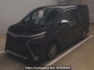 Toyota Voxy ZWR80W