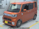 Daihatsu Wake LA700S