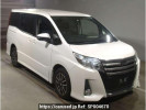 Toyota Noah ZRR85W