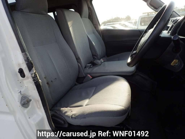 Used 2006 AT toyota hiace-van KDH205K Image[13]