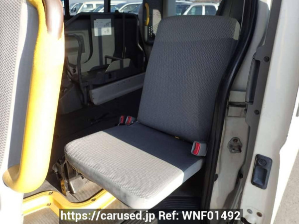 Used 2006 AT toyota hiace-van KDH205K Image[16]