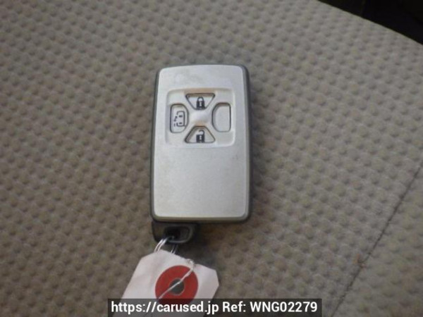 Used 2007 AT toyota noah ZRR75G Image[23]