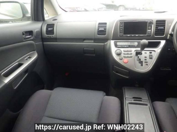 Used 2004 AT toyota wish ANE10G Image[17]