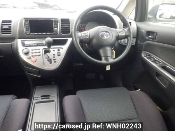 Used 2004 AT toyota wish ANE10G Image[18]