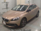 Volvo V40 MB5204T