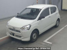 Daihatsu Mira es LA350S